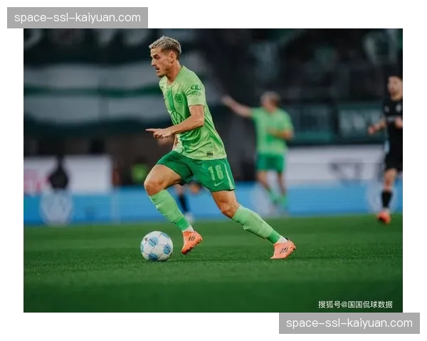 德甲联盟讨论是否将赛季球员名单扩大至23人