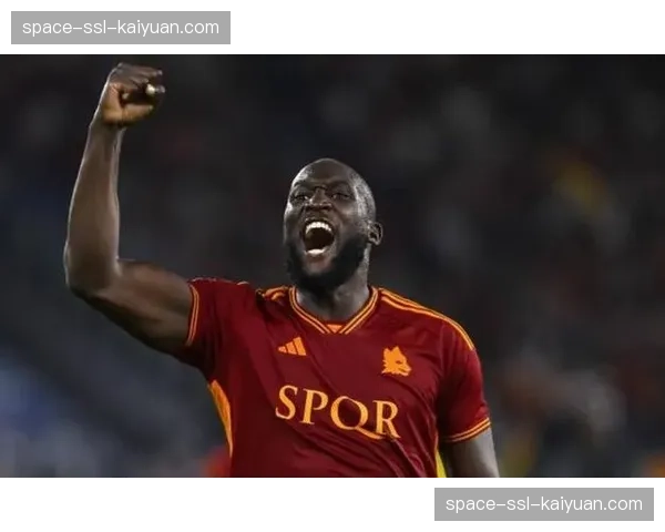 罗马主帅德罗西赛前发布会确认,迪巴拉与卢卡库均可出战拉齐奥 罗马主帅德罗西赛前发布会确认,迪巴拉与卢卡库均可出战拉齐奥