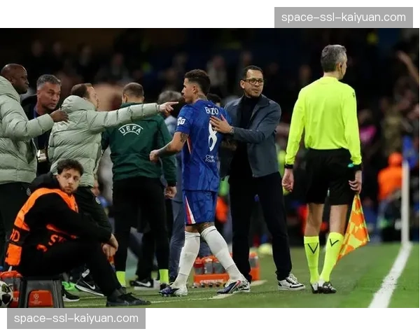 切尔西球星恩佐·费尔南德斯再次公开释放转会皇马信号